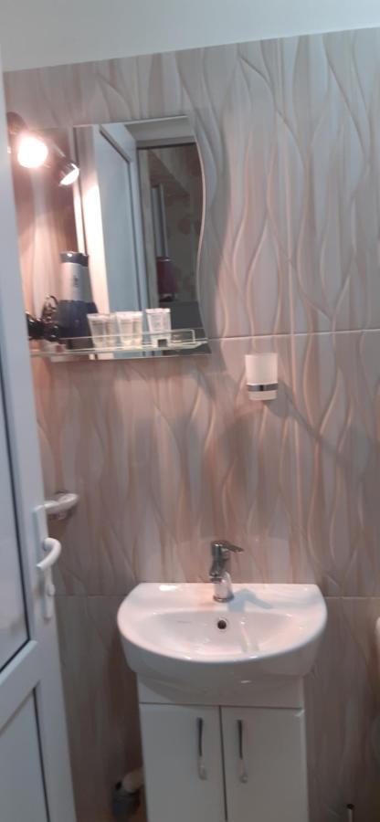 Tamara'S Apartament In Avlabari Tbilisi Ngoại thất bức ảnh