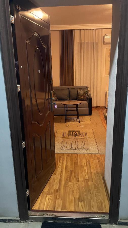 Tamara'S Apartament In Avlabari Tbilisi Ngoại thất bức ảnh
